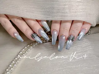ネイル ✨Nailsalon Vi+✨のネイルデザイン