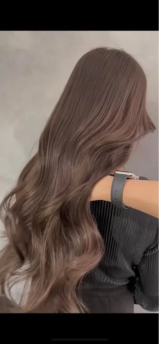 カラー yamamoto yutaroのヘアスタイル