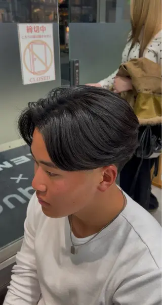 パーマ ニュアンスパーマ フェザーパーマ 楓河のヘアスタイル