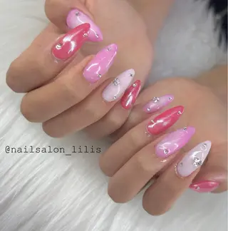 ネイル nailsalon Lilisのネイルデザイン