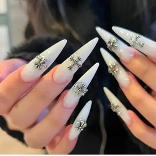 ネイル Lyna 池袋のネイルデザイン