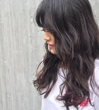 ミディアム セミロング ロング NEWI 京橋 【yoko】のヘアスタイル