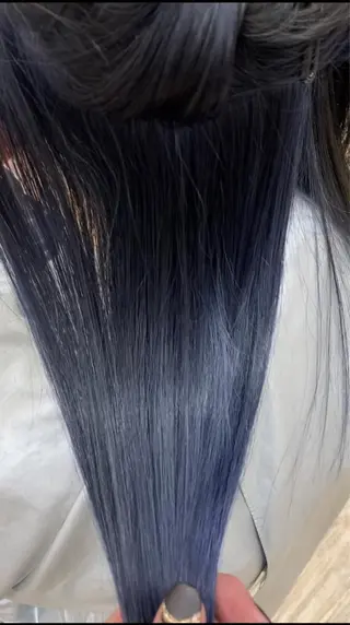 カラー SALOWIN栄 高須大貴のヘアスタイル