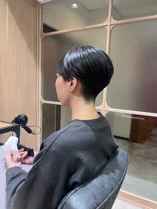 ショート Rosierbleu 道正のヘアスタイル