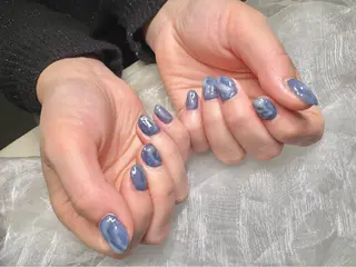 ネイル kina Ｗ🦭のネイルデザイン