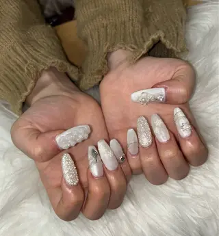 ネイル 佐藤　Roveil 勾当台公園駅徒歩5分のネイルデザイン