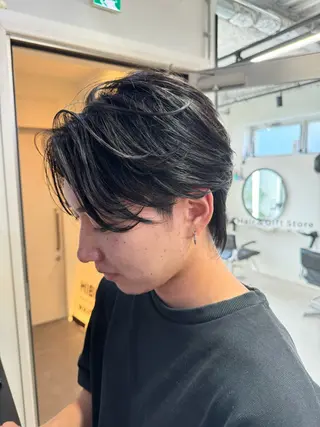 ショート パーマ メンズ ハイトーンカラー メンズパーマだいきのヘアスタイル