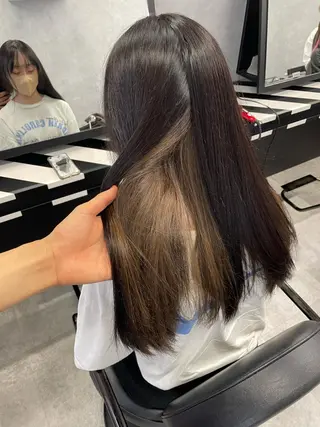 セミロング 縮毛矯正・髪質改善 特化 出納 直起のヘアスタイル