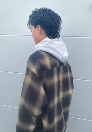 パーマ メンズ 山﨑 大暉【ダブルカラー】のヘアスタイル