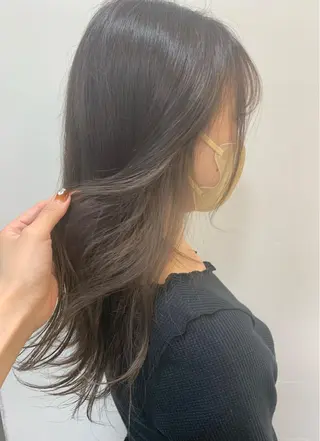カラー ✄折橋 彩花🐶🍑のヘアスタイル