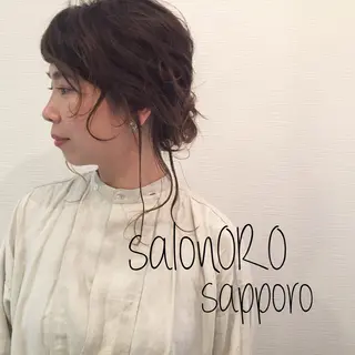セミロング カラー 池田 真由美のヘアスタイル