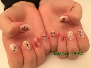 ネイル Elio 国泰寺のネイルデザイン