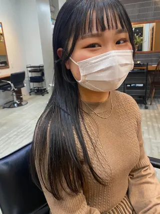 ロング カラー 砂原 ひよりのヘアスタイル
