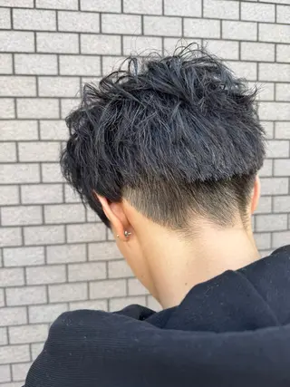 ショート メンズ パーマ/ハイトーン /吉田眞のヘアスタイル