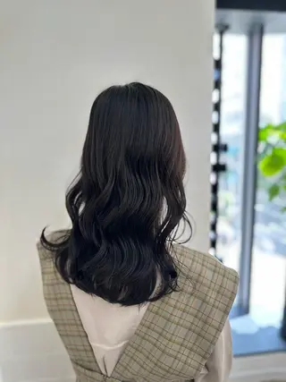 カラー 美髪縮毛矯正🫧 艶カラー/スズカのヘアスタイル