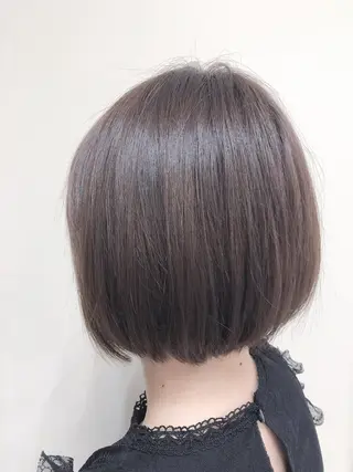 ショート カラー ショート ボブ✂︎ 髙梨  遥のヘアスタイル