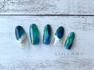 ネイル LULLABY 銀座並木通り店のマツエク・マツパデザイン