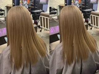 ロング カラー MOE レイヤー/新宿三丁目のヘアスタイル