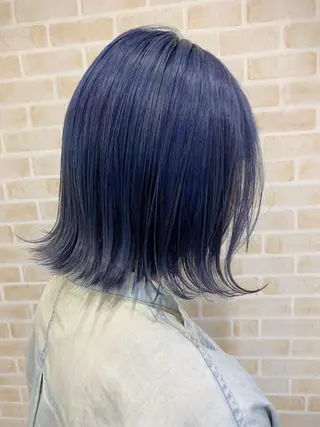ミディアム カラー 薄田 珠美のヘアスタイル