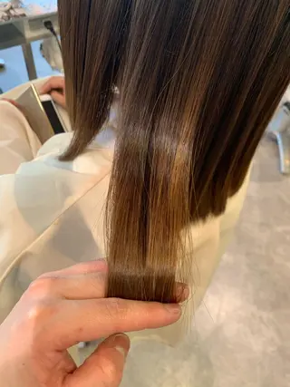 ミディアム 福森 みずきのヘアスタイル