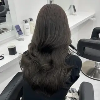 カラー 韓国×ワンホン風🫧 くびれヘア🐈‍⬛のヘアスタイル