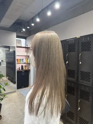 カラー ルシ🎨/ハイトーン デザイン/髪質改善のヘアスタイル