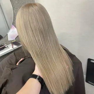 カラー Lull1人美容室 バレイヤージュのヘアスタイル