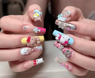 ネイル エリ🫧 nail池袋東口のネイルデザイン
