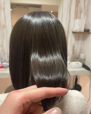 ミディアム カラー 加留部 節のヘアスタイル