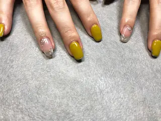 ネイル kiii.__ ✴︎*のネイルデザイン