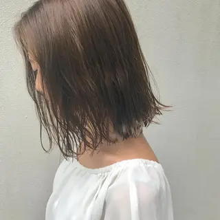 ミディアム カラー ヤスドミ ケイスケのヘアスタイル