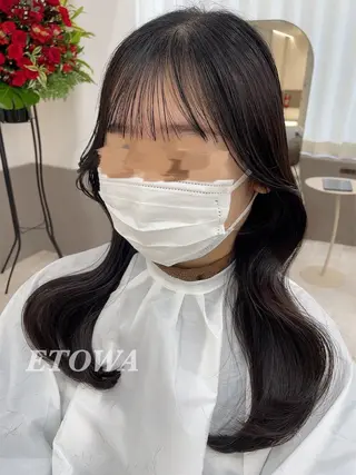 ロング 𝓝𝓪𝓷𝓪 くびれ/韓国風/新宿のヘアスタイル