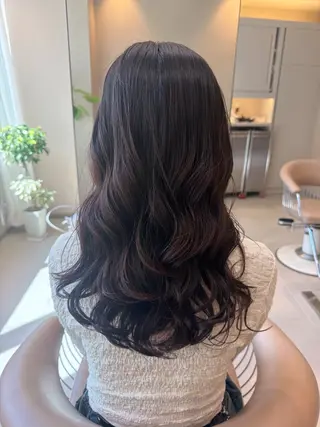 ロング パーマ コテ巻きパーマ 阪上 沙織のヘアスタイル