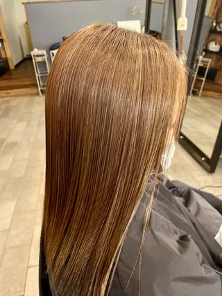 ロング カラー lanugo 越打　優のヘアスタイル
