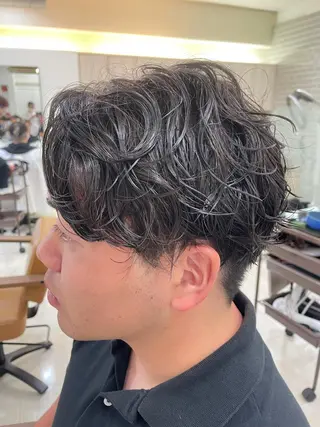 パーマ メンズ 中野 健人のヘアスタイル