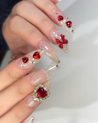 ロング émure. パラジェル認定サロンのネイルデザイン