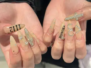 ネイル 韓国𝐧𝐚𝐢𝐥 🇰🇷🤍コガヤマのネイルデザイン