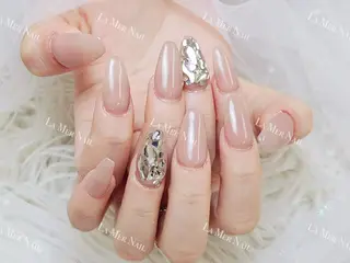 ネイル 🌻 Momoko_のネイルデザイン