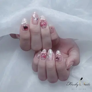 ネイル Flashy Nailsのネイルデザイン