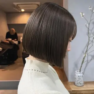 ミディアム カラー akane/ボブ /ブラウンベージュのヘアスタイル