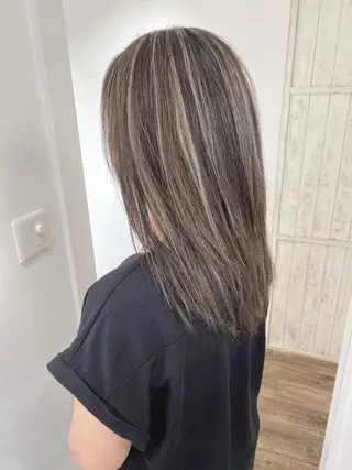 ロング カラー ハイライト⭐️上野 高広のヘアスタイル