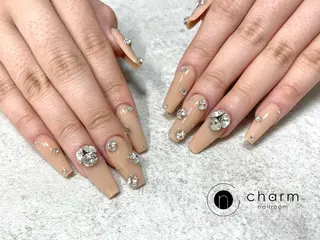 ネイル ネイルルーム チャームのネイルデザイン