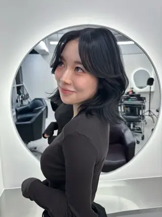 ミディアム 🩵透明感艶髪 縮毛矯正masa🩵のヘアスタイル