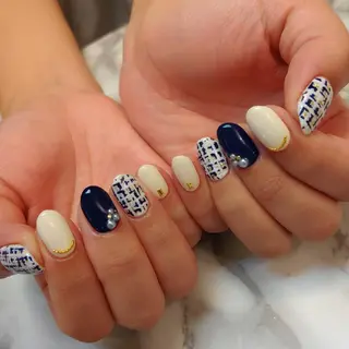 ネイル ジェヌインネイル 河内のネイルデザイン