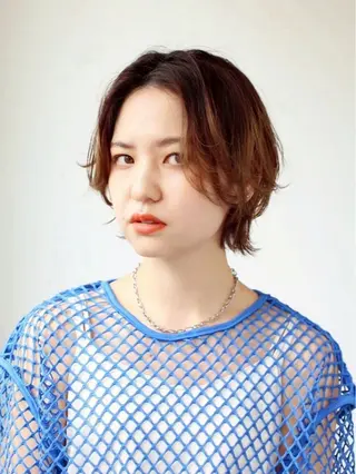 ショート 【白髪ぼかし】 愛甲竜佑のヘアスタイル