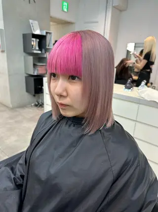 ショート カラー ヘアアレンジ ハイトーン特化 pepe🎀のヘアスタイル