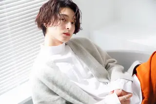 メンズ ショート パーマ メンズ特化美容師 🐈‍⬛RUNAのヘアスタイル