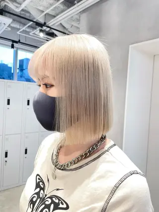 ショート カラー ハイトーン×レイヤー ／遠藤将太のヘアスタイル