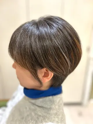 ショート 酸性ストレート特化× 艶髪師/及川のヘアスタイル