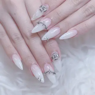 ネイル ANH ゴテゴテネイルのネイルデザイン
